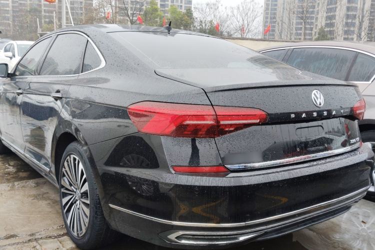 Used Volkswagen Passat 2019 330TSI Luxury Edition China V Standard Rear Left 45 Deg