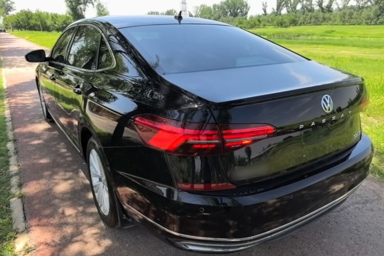Used Volkswagen Passat 2019 330TSI Elite Edition China VI Rear Left 45 Deg