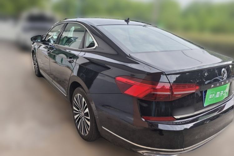 Used Volkswagen Passat 2019 330TSI Luxury Edition China V Standard Rear Left 45 Deg