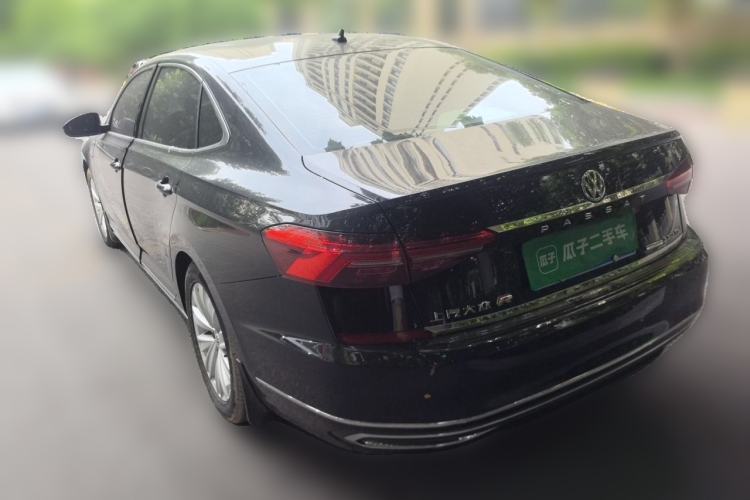 Used Volkswagen Passat 2019 330TSI Elite Edition China VI Rear Left 45 Deg