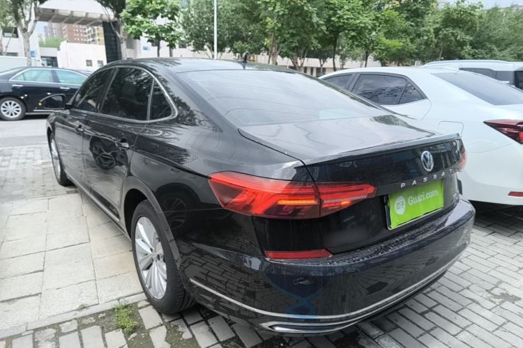 Used Volkswagen Passat 2019 330TSI Elite Edition China VI Rear Left 45 Deg