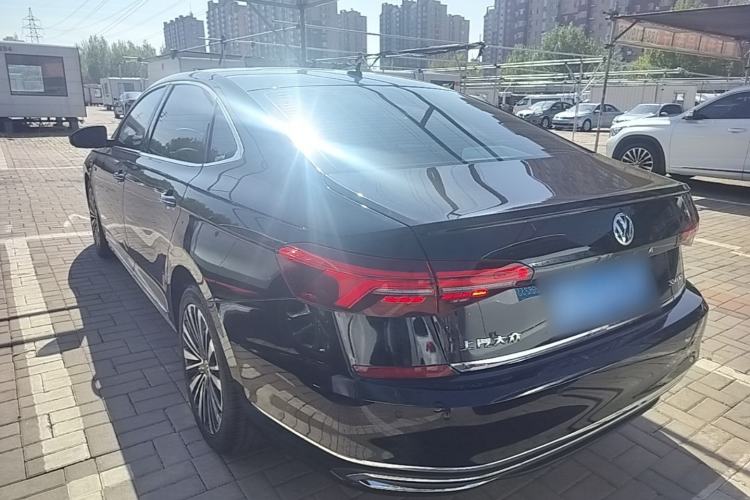 Used Volkswagen Passat 2019 330TSI Luxury Edition China V Standard Rear Left 45 Deg