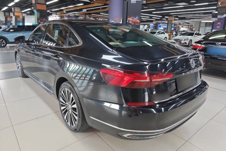 Used Volkswagen Passat 2019 330TSI Luxury Edition China V Standard Rear Left 45 Deg