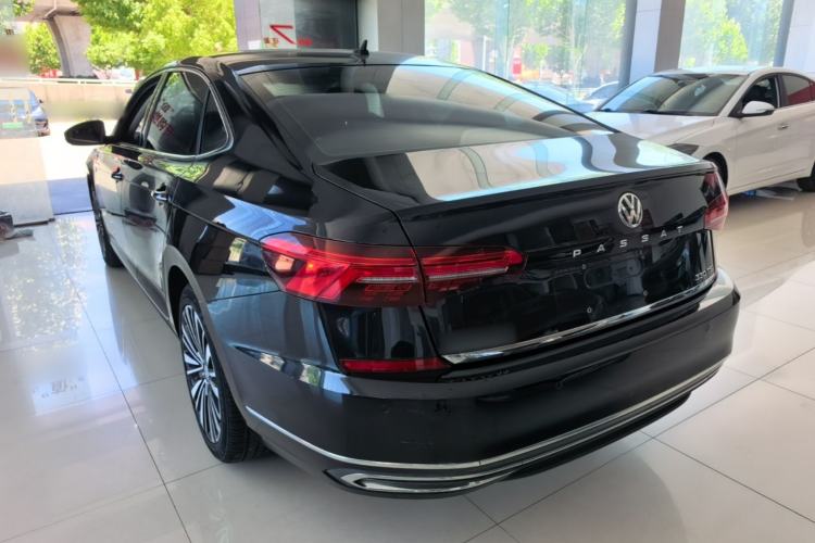 Used Volkswagen Passat 2019 330TSI Luxury Edition China VI Standard Rear Left 45 Deg
