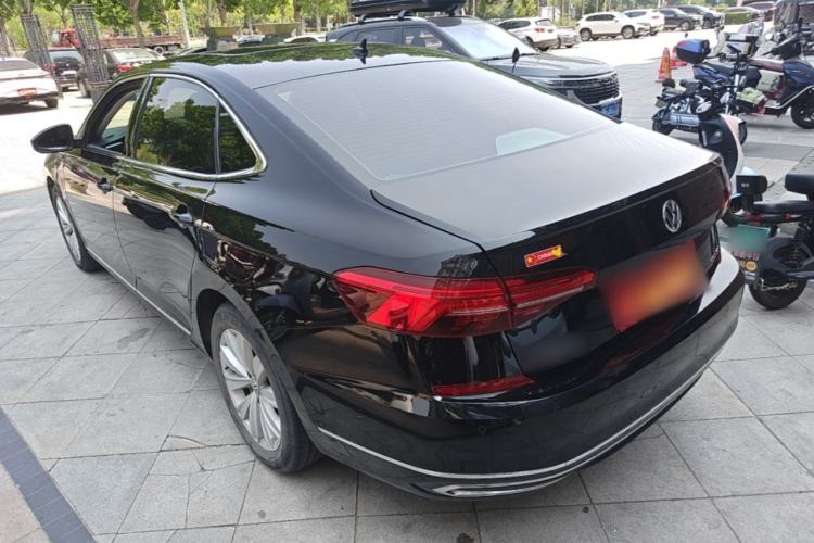 Used Volkswagen Passat 2019 330TSI Elite Edition China VI Rear Left 45 Deg