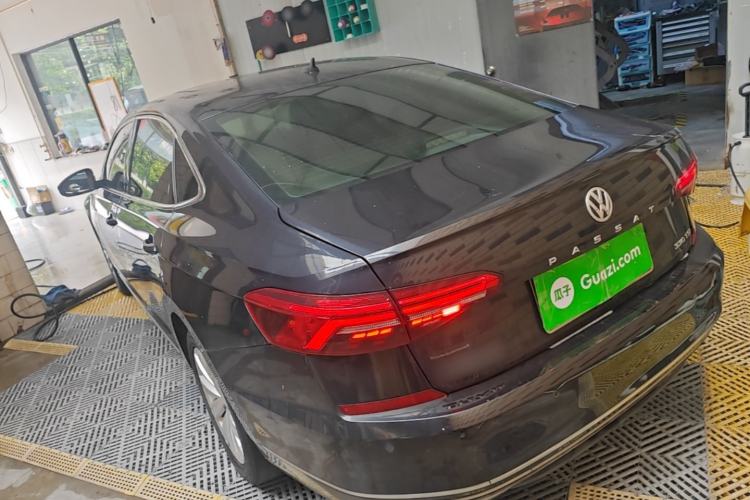 Used Volkswagen Passat 2019 330TSI Elite Edition China VI Rear Left 45 Deg