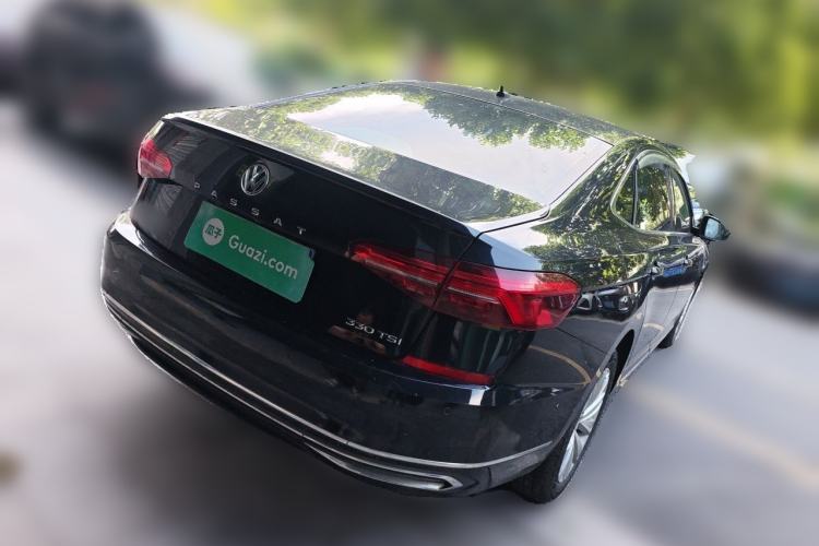 Used Volkswagen Passat 2019 330TSI Elite Edition China VI Rear Right 45 Deg