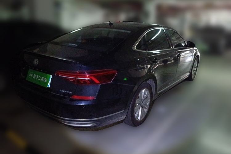 Used Volkswagen Passat 2019 330TSI Elite Edition China VI Rear Right 45 Deg