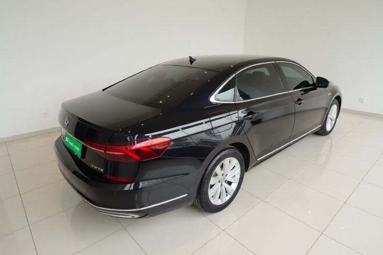 Used Volkswagen Passat 2019 330TSI Elite Edition China V Standard Rear Right 45 Deg