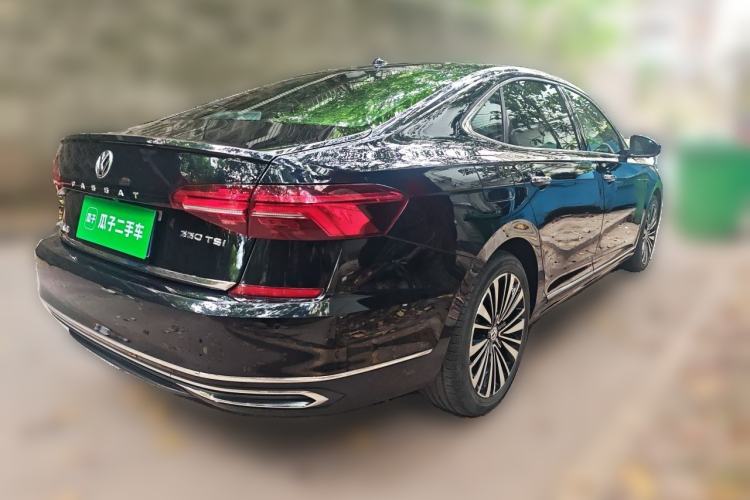 Used Volkswagen Passat 2019 330TSI Luxury Edition China V Standard Rear Right 45 Deg