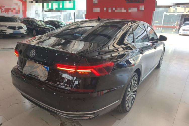 Used Volkswagen Passat 2019 330TSI Luxury Edition China V Standard Rear Right 45 Deg