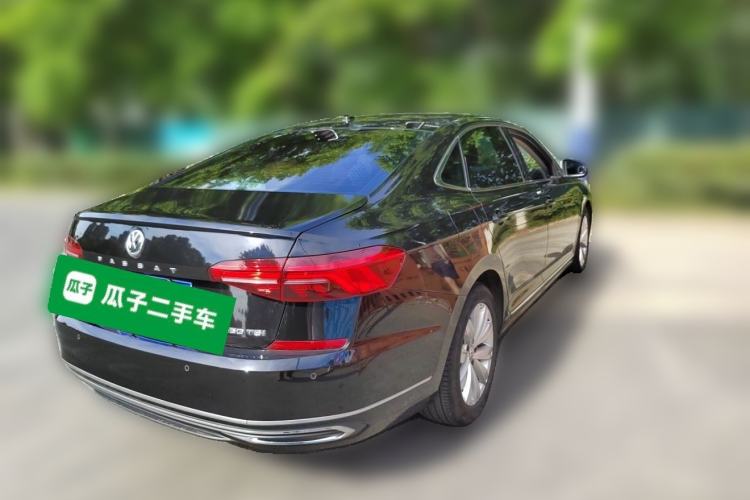 Used Volkswagen Passat 2019 330TSI Elite Edition China VI Rear Right 45 Deg