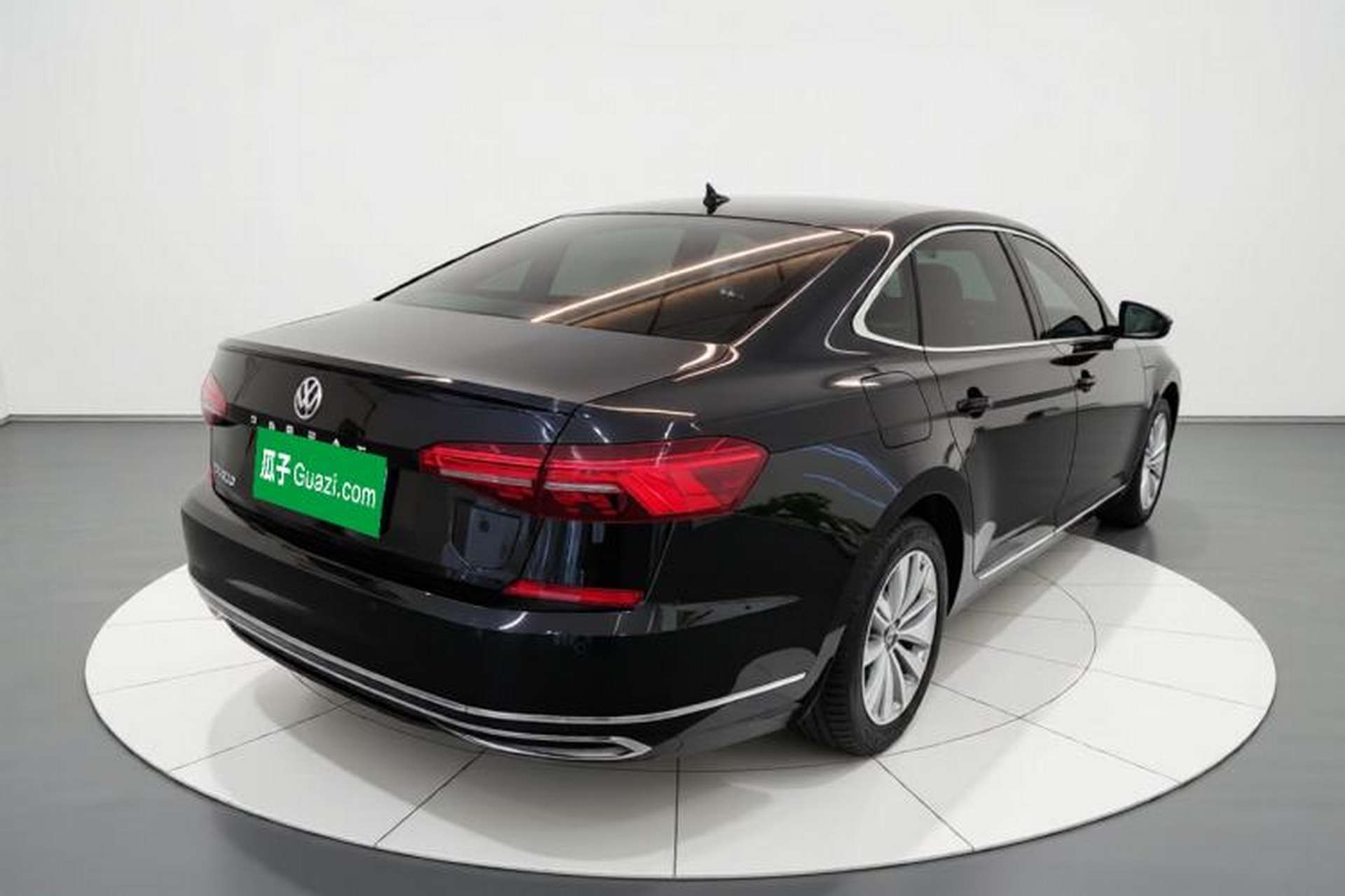 Used Volkswagen Passat 2019 330TSI Elite Edition China VI Rear Right 45 Deg