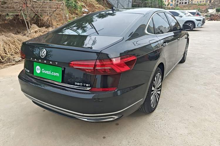 Used Volkswagen Passat 2019 380TSI Luxury Edition China VI Standard Rear Right 45 Deg