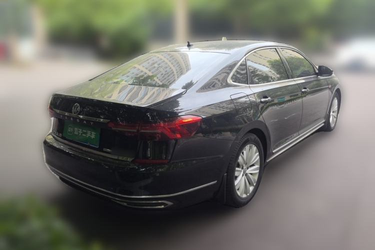 Used Volkswagen Passat 2019 330TSI Elite Edition China VI Rear Right 45 Deg