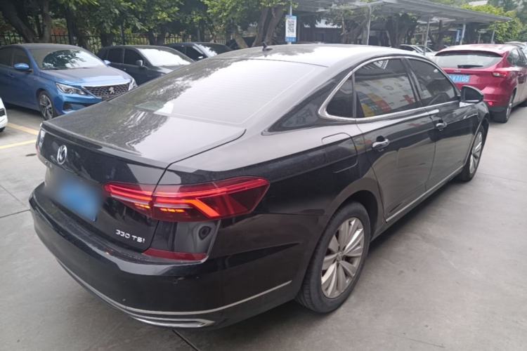 Used Volkswagen Passat 2019 330TSI Elite Edition China V Standard Rear Right 45 Deg
