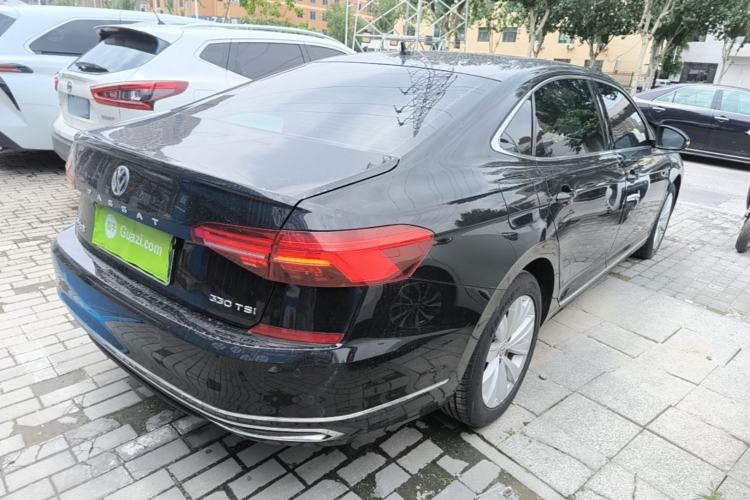 Used Volkswagen Passat 2019 330TSI Elite Edition China VI Rear Right 45 Deg