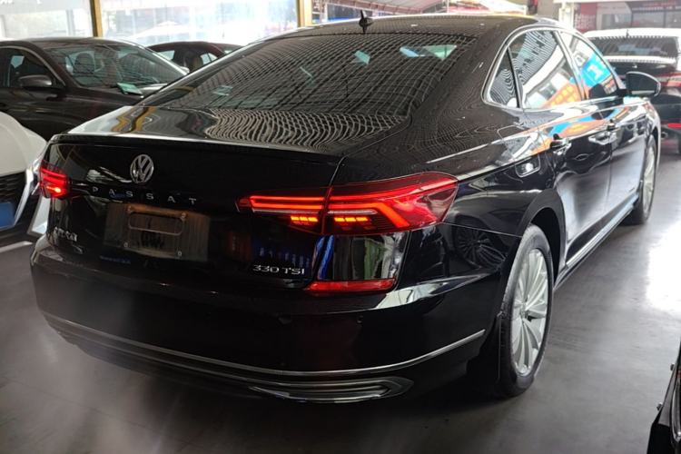 Used Volkswagen Passat 2019 330TSI Elite Edition China V Standard Rear Right 45 Deg