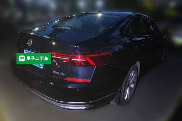 Used Volkswagen Passat 2019 330TSI Elite Edition China VI Rear Right 45 Deg