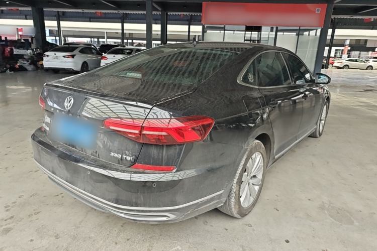 Used Volkswagen Passat 2019 330TSI Elite Edition China VI Rear Right 45 Deg