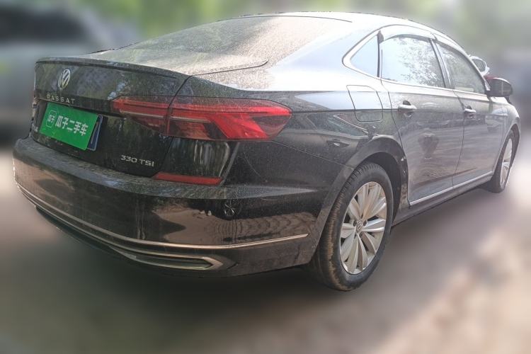 Used Volkswagen Passat 2019 330TSI Elite Edition China VI Rear Right 45 Deg