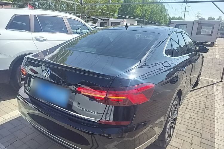 Used Volkswagen Passat 2019 330TSI Luxury Edition China V Standard Rear Right 45 Deg