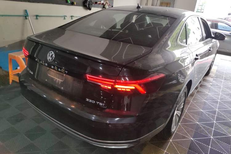 Used Volkswagen Passat 2019 330TSI Elite Edition China VI Rear Right 45 Deg