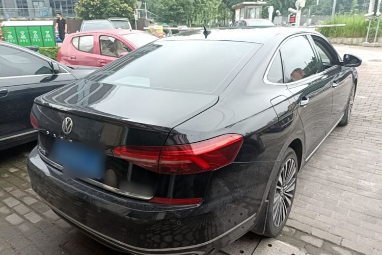 Used Volkswagen Passat 2019 330TSI Luxury Edition China VI Standard Rear Right 45 Deg