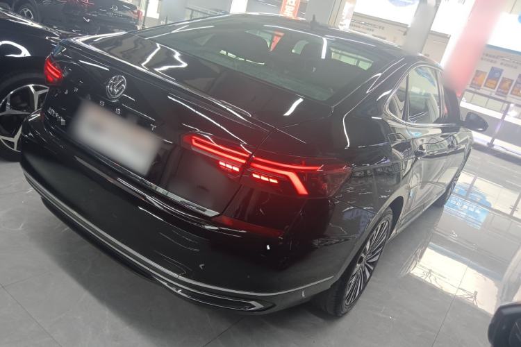 Used Volkswagen Passat 2019 330TSI Luxury Edition China V Standard Rear Right 45 Deg