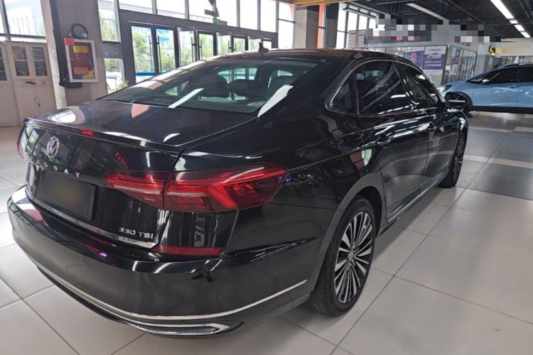 Used Volkswagen Passat 2019 330TSI Luxury Edition China V Standard Rear Right 45 Deg