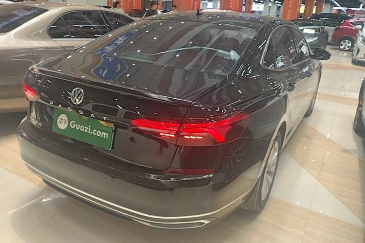 Used Volkswagen Passat 2019 330TSI Elite Edition China VI Rear Right 45 Deg