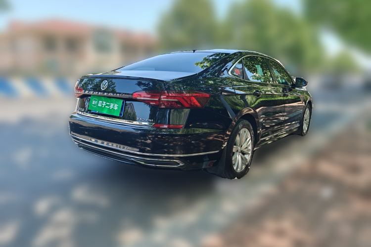 Used Volkswagen Passat 2019 330TSI Elite Edition China VI Rear Right 45 Deg