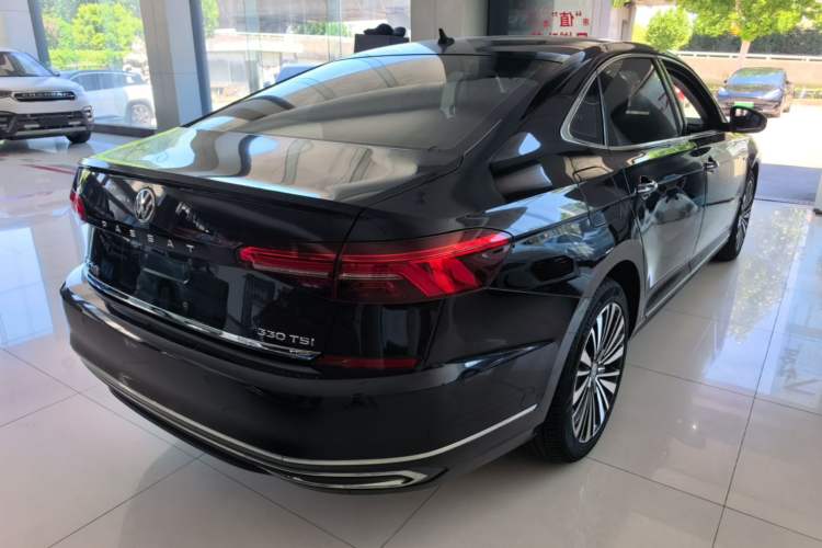 Used Volkswagen Passat 2019 330TSI Luxury Edition China VI Standard Rear Right 45 Deg