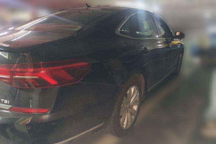 Used Volkswagen Passat 2019 330TSI Elite Edition China VI Rear Right 45 Deg