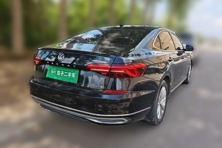 Used Volkswagen Passat 2019 330TSI Elite Edition China VI Rear Right 45 Deg