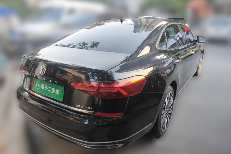 Used Volkswagen Passat 2019 330TSI Luxury Edition China VI Standard Rear Right 45 Deg