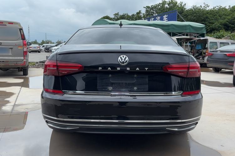 Used Volkswagen Passat 2019 330TSI Luxury Edition China VI Standard Rear