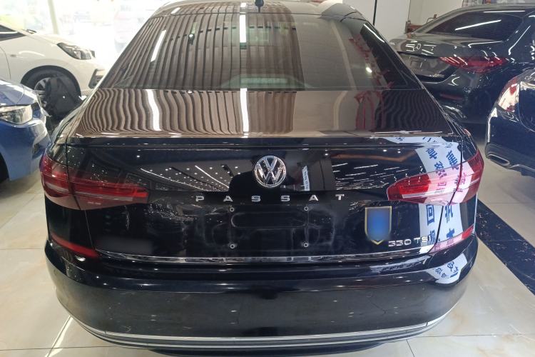 Used Volkswagen Passat 2019 330TSI Luxury Edition China VI Standard Rear