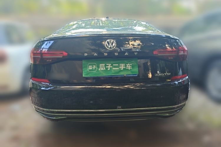 Used Volkswagen Passat 2019 330TSI Elite Edition China VI Rear