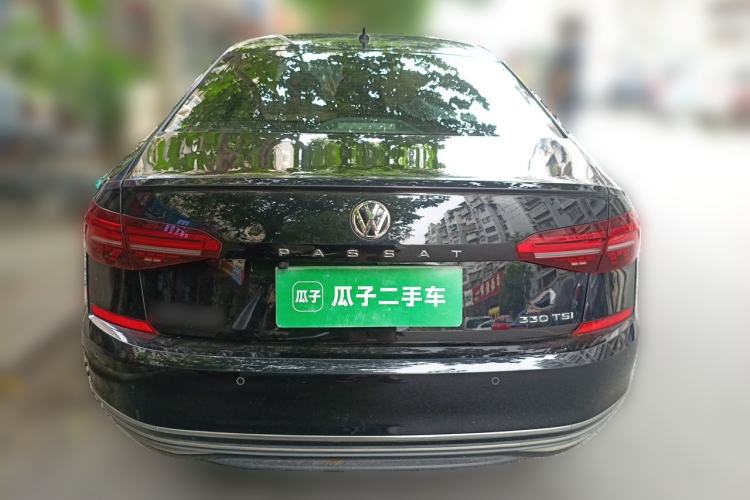 Used Volkswagen Passat 2019 330TSI Elite Edition China VI Rear