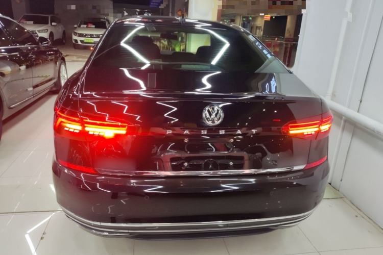 Used Volkswagen Passat 2019 330TSI Luxury Edition China VI Standard Rear