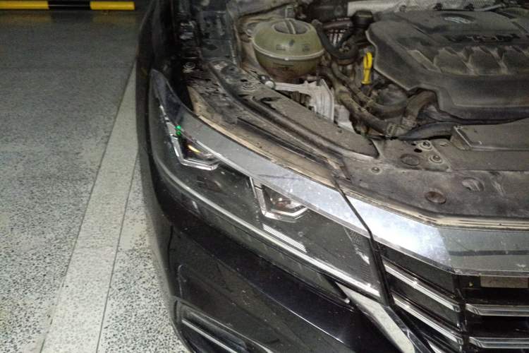 Used Volkswagen Passat 2019 330TSI Elite Edition China VI Right Front Headlight