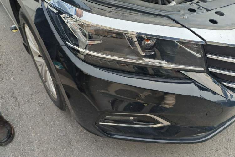 Used Volkswagen Passat 2019 280TSI Elite Edition China V Standard Right Front Headlight