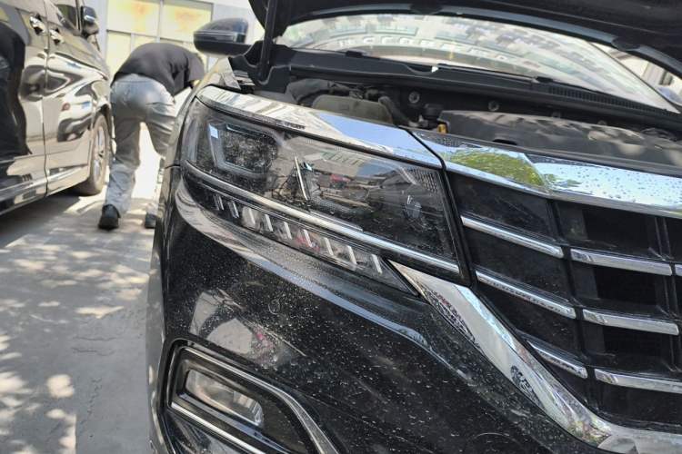 Used Volkswagen Passat 2019 330TSI Luxury Edition China VI Standard Right Front Headlight