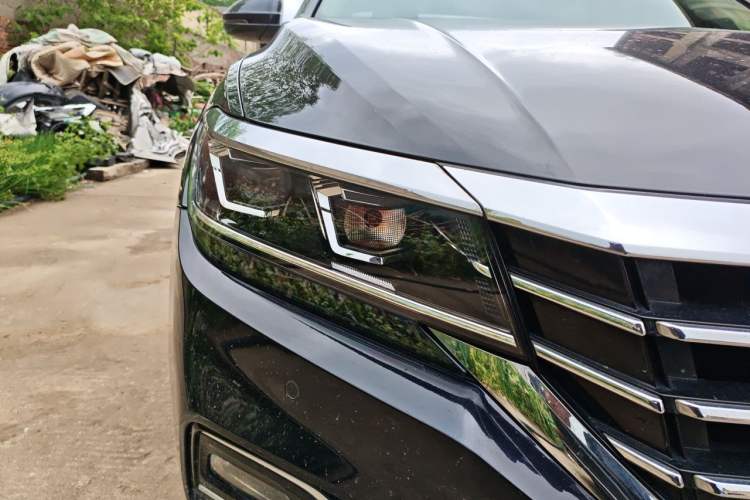 Used Volkswagen Passat 2019 330TSI Elite Edition China V Standard Right Front Headlight