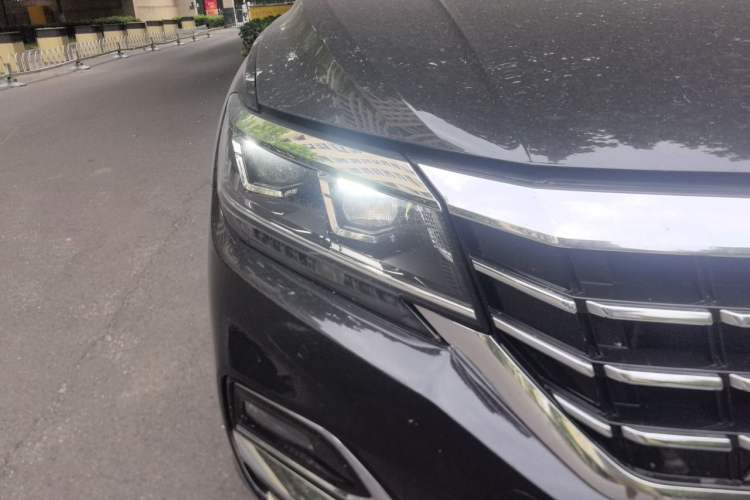 Used Volkswagen Passat 2019 330TSI Elite Edition China VI Right Front Headlight
