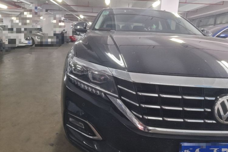 Used Volkswagen Passat 2019 330TSI Luxury Edition China VI Standard Right Front Headlight