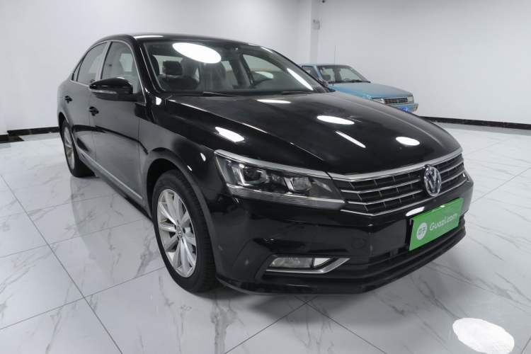 Used Volkswagen Passat 2019 330TSI Elite Edition China V Standard Right Front Headlight