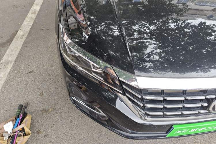 Used Volkswagen Passat 2019 330TSI Elite Edition China VI Right Front Headlight