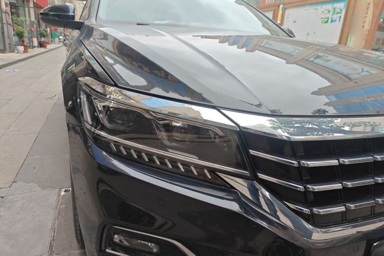 Used Volkswagen Passat 2019 330TSI Luxury Edition China VI Standard Right Front Headlight
